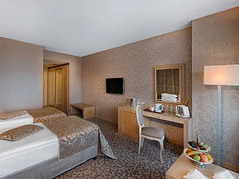 AMARA LUXURY RESORT & VILLAS 5*