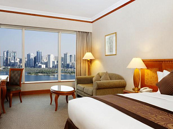 CORNICHE HOTEL SHARJAH 5* (ex. Hilton)