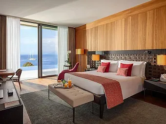 Bougainvillea suite