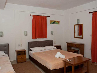 AITHRIO HOTEL 2+*