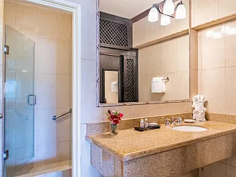 JEWEL RUNAWAY BAY BEACH & GOLF RESORT 4*