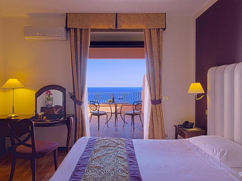 BAIA TAORMINA GRAND PALACE HOTEL & SPA 4*