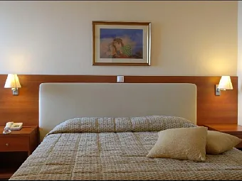 NISSAKI BEACH HOTEL 4*