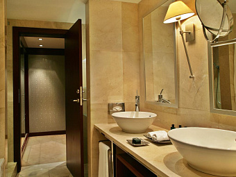  INTERCONTINENTAL LISBON 5*