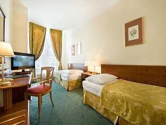 Отель ROKOKO 4*
