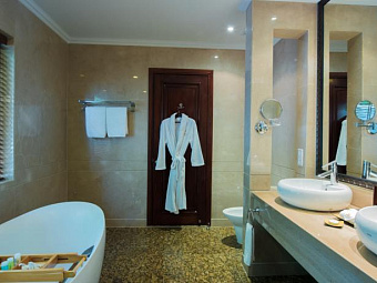 VINPEARL LUXURY NHA TRANG 5*