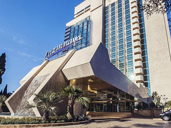 RADISSON LAZURNAYA HOTEL 4*