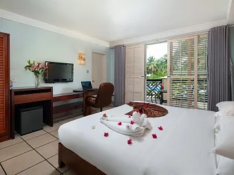 PALM BEACH RESORT & SPA SANYA 4*