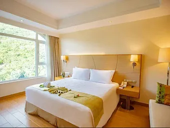 OCEAN VIEW RESORT YALONG BAY 5*