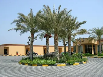Отель ROYAL BEACH HOTEL & RESORT 4*