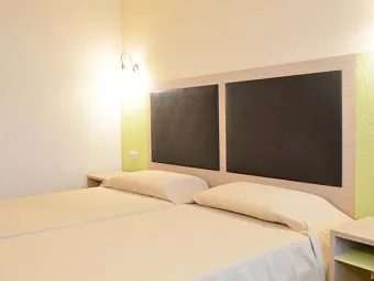 Отель SLAVUNA 3*