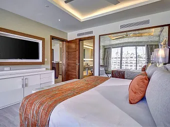 ROYALTON BAVARO RESORT & SPA 5*