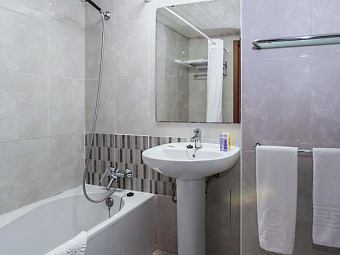  Отель FERGUS TOBAGO 3*