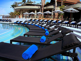 Отель PULLMAN PHUKET ARCADIA NAITHON BEACH 5*