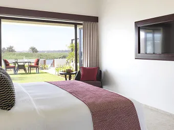 One Bedroom Lagoon View Pool Villa