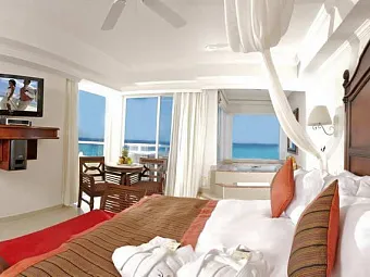 Отель PANAMA JACK RESORT CANCUN 5*
