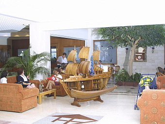 AVLIDA HOTEL 4*