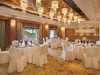 Отель Al Bustan Palace, A Ritz Carlton Hotel 5*, Оман, Маскат