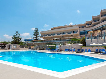   THEMIS BEACH HOTEL 4*