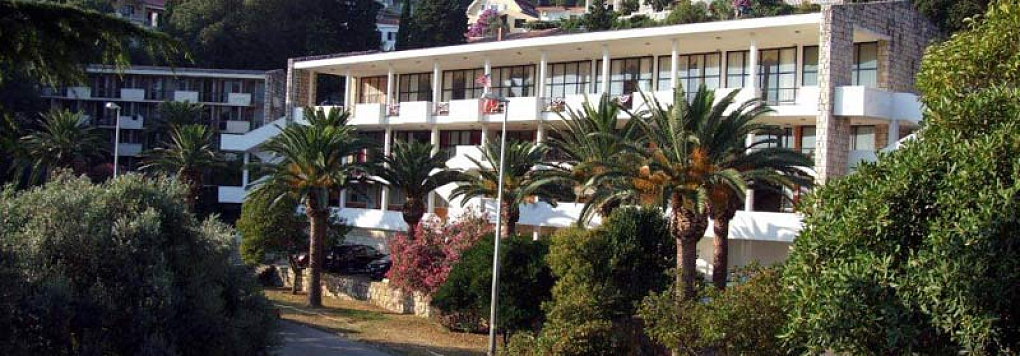 Отель MEDITERAN ULCINJ 3*, Черногория, Ульцин.