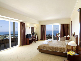 KIPRIOTIS PANORAMA HOTEL & SUITES 5*