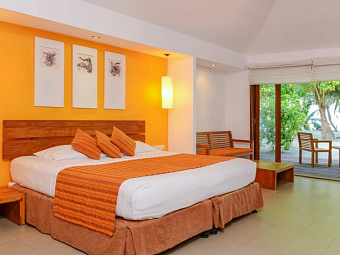 ADAARAN SELECT HUDHURAN FUSHI 4*