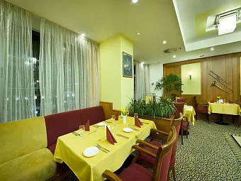 Отель RAMADA PRAGUE CITY CENTRE 4*