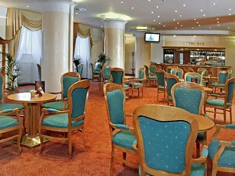  Отель DANUBIUS HEALTH SPA RESORT CENTRALNI LAZNE 4*