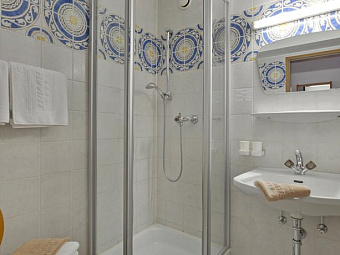 Отель KRAMERWIRT ALPENHOTEL 4*
