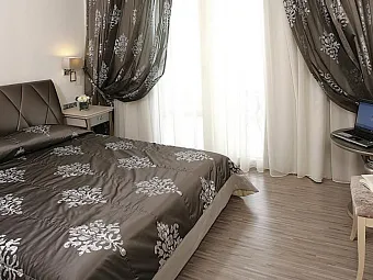 ELINOTEL APOLAMARE 5*