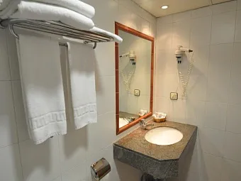 Отель PARIS ENCAMP 3*
