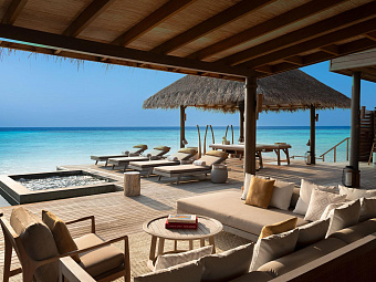 VAKKARU MALDIVES 5*