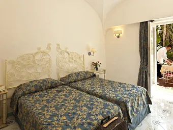 Отель IL MORESCO 5*