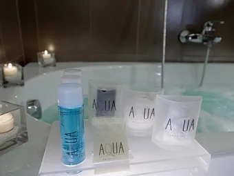Отель AQUA 4*