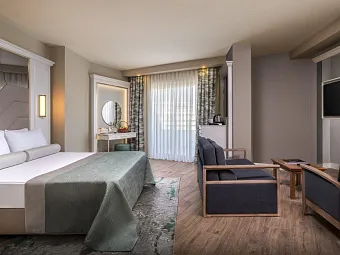 Deluxe Terrace Room With Jacuzzi