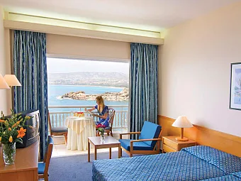  Отель CYNTHIANA BEACH 3*