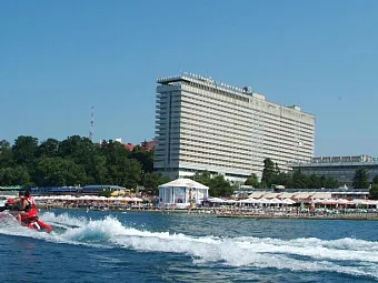 ГРАНД ОТЕЛЬ ЖЕМЧУЖИНА 4*