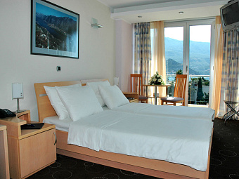 MONTENEGRO BEACH & RESORT 4*