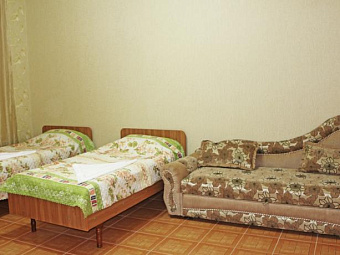 КОРОНА 3*