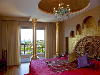 Honeymoon Suite.  SPICE HOTEL & SPA 5 *