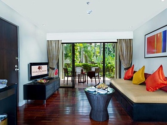 Holiday Inn ( ex. DOUBLETREE) RESORT PHUKET SURIN BEACH 4*