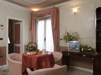 Отель VIENNA OSTENDA 4*