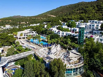 BLUE DREAMS RESORT & SPA 5*