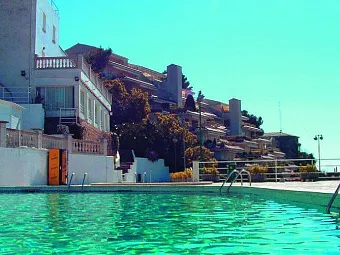 Бассейн  в отеле HOTEL DON JUAN TOSSA 4*