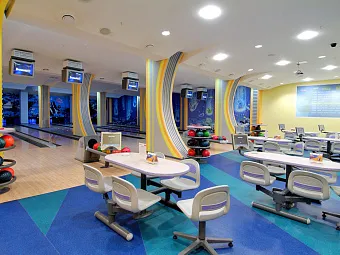 Краснодарский край. Геленджик. Отель ПРИМОРЬЕ 4*. Боулинг.