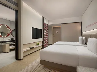HUALUXE SANYA YALONG BAY RESORT 5*