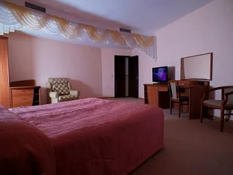 Белая Русь 4*