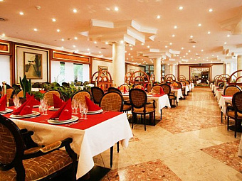 Курортный комплекс СОСНОВАЯ РОЩА 4*