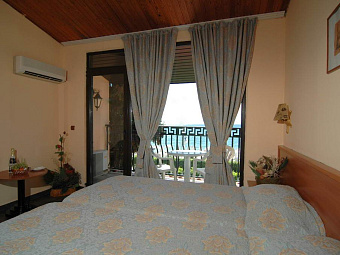 VILLAS ELENITE 4*