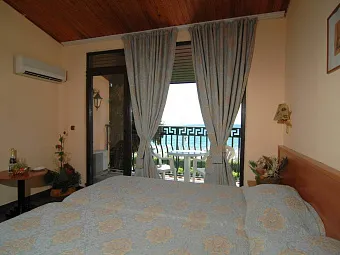 VILLAS ELENITE 4*